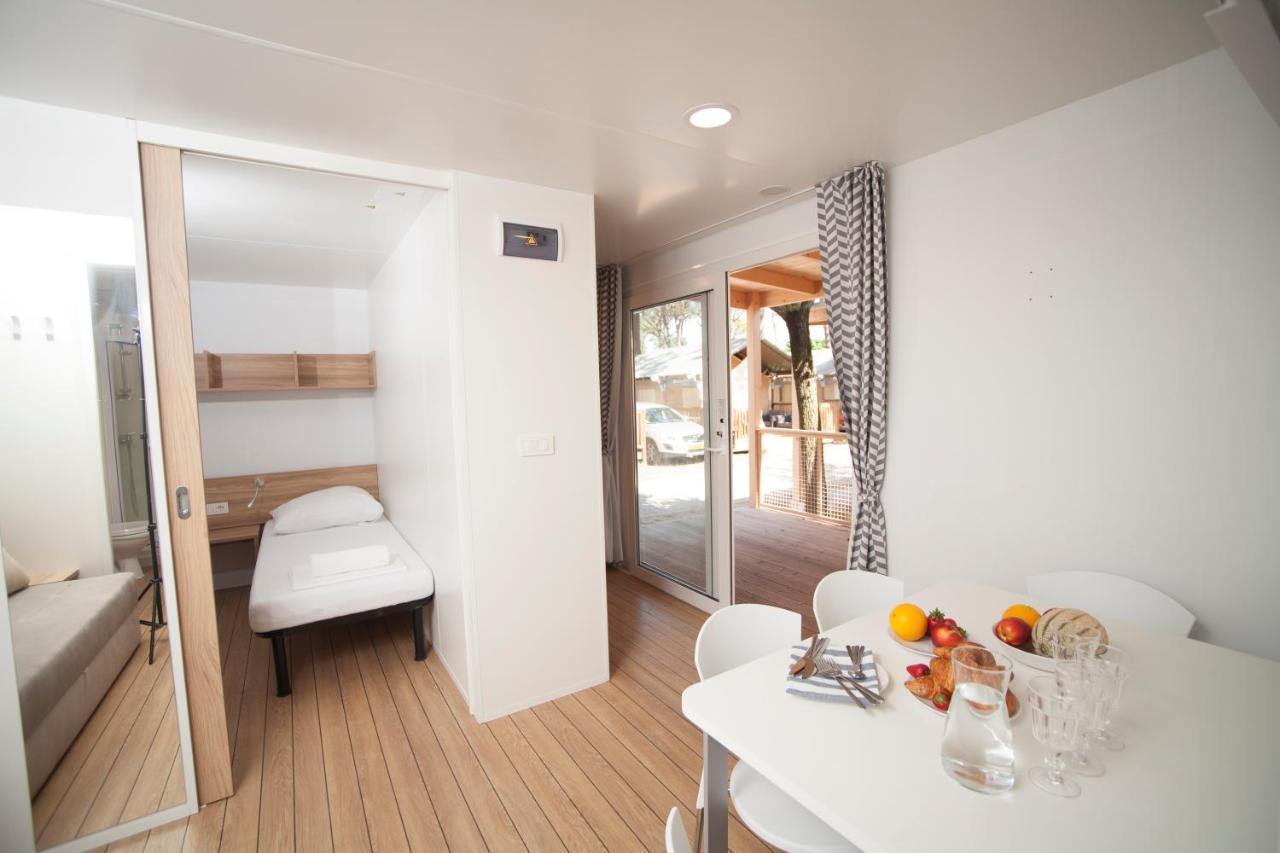 Mediteran Travel Mobile Homes In Camping Terme Catez Brežice Buitenkant foto