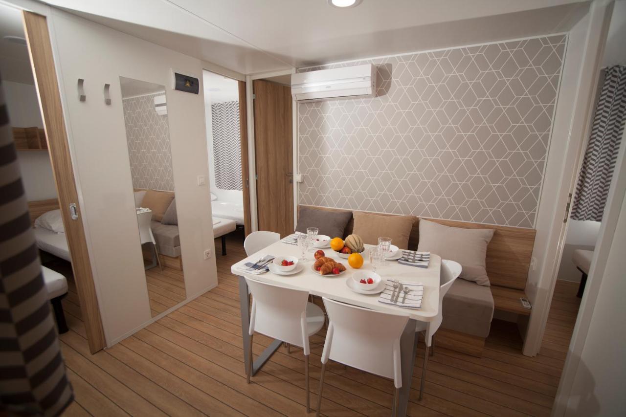 Mediteran Travel Mobile Homes In Camping Terme Catez Brežice Buitenkant foto