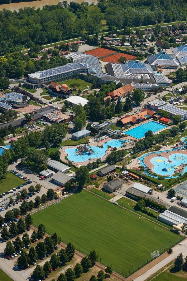 Mediteran Travel Mobile Homes In Camping Terme Catez Brežice Buitenkant foto